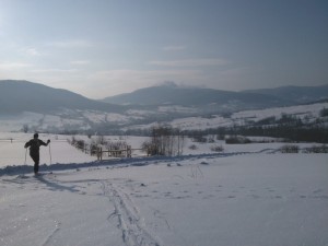 biegówki beskid wyspowy małopolska narty biegowe back country